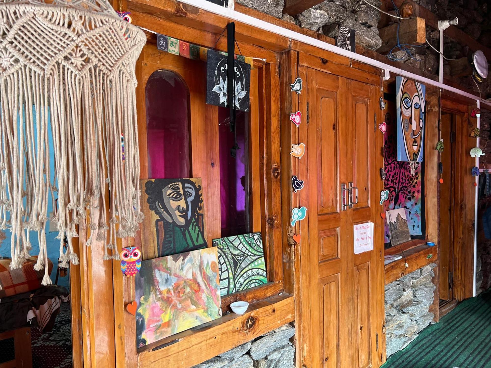 Old Brahma Homestay Kalgha Exterior photo
